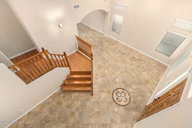 Building Photo - 363 W Myrtle Dr