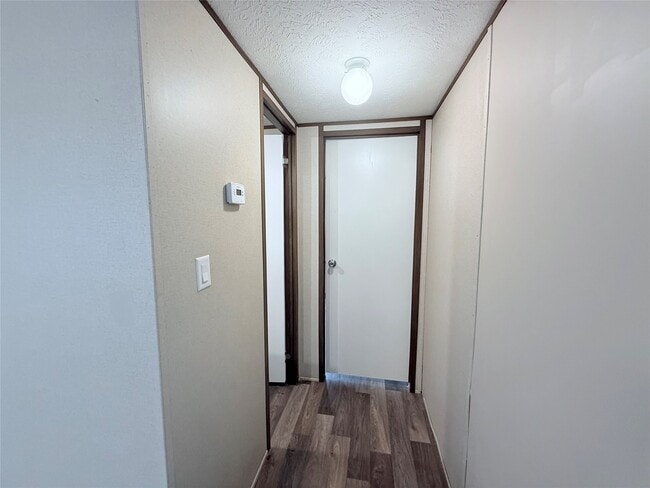 Building Photo - 7648 TX-75