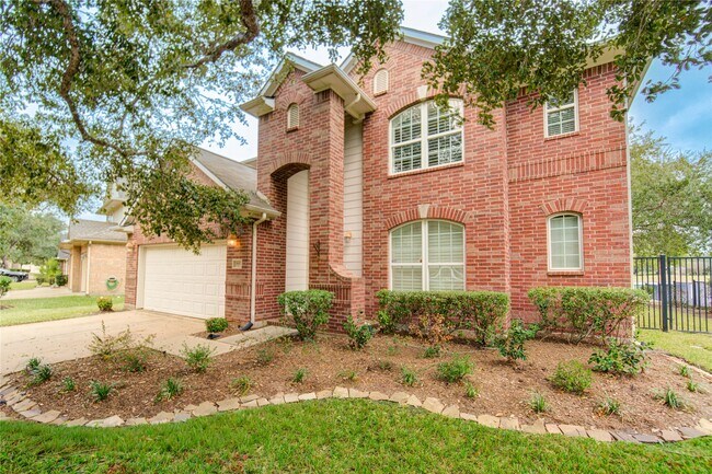 Building Photo - 5802 Horseshoe Falls