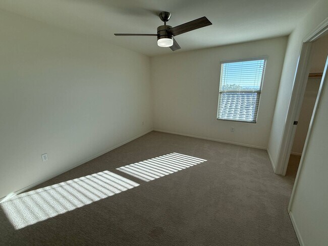 Building Photo - 14260 E Placita Lago Verde