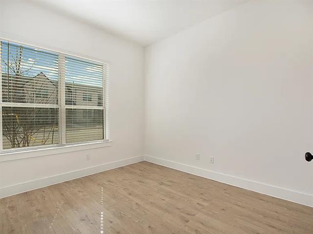 Building Photo - 1308 Eureka Spgs St