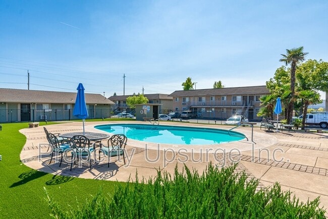 Building Photo - 1230 Canby Rd