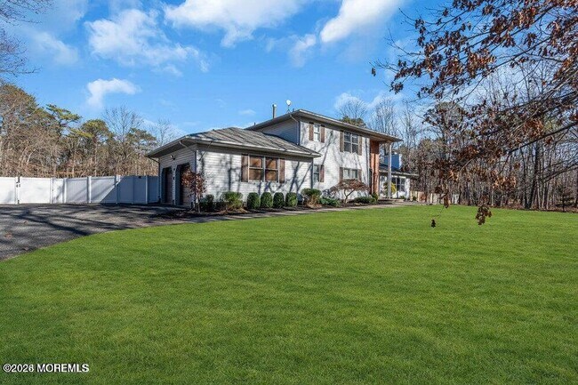 Building Photo - 60 Bowman Rd