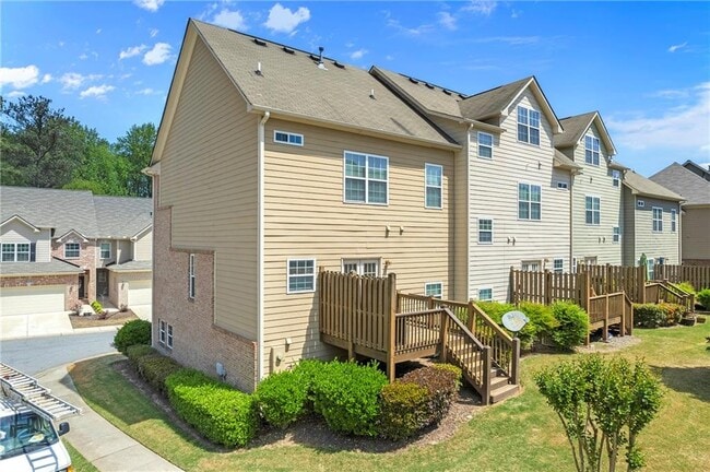 Building Photo - 1501 Glenivy