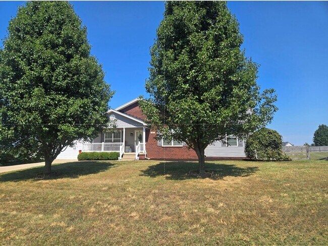 Building Photo - 41 Collinbrook Dr
