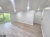 Building Photo - 12658 Dara Dr