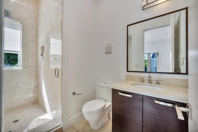 Building Photo - 7440 SW 56th Ct