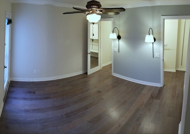 bedroom - 1515 S Beverly Dr