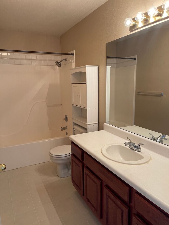 Building Photo - Available February 7th