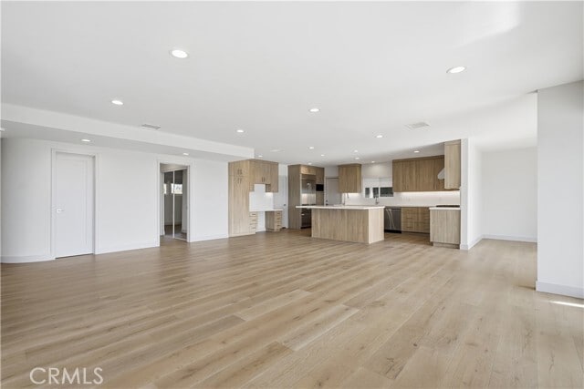 Building Photo - 5527 Burning Tree Dr