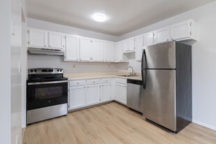 Interior Photo - Brookside Garden Apartments