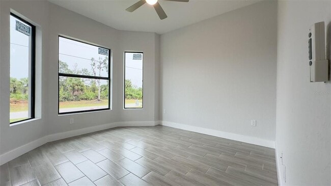 Building Photo - 178 Lime Tree Park