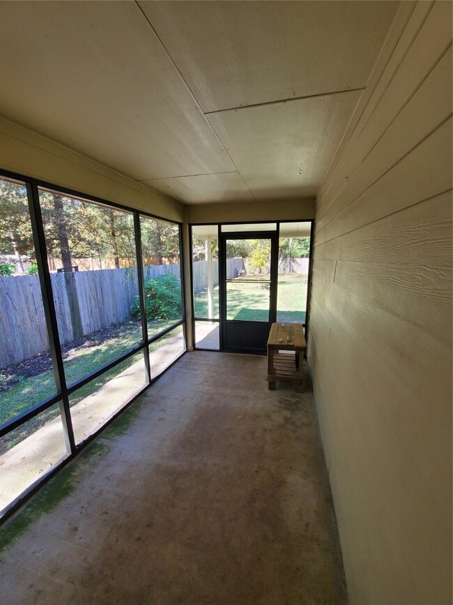 Building Photo - 3679 Piney Point Rd