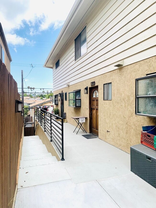 Building Photo - BEAUTIFUL 2BD/2.5BA Condo Available in Nor...