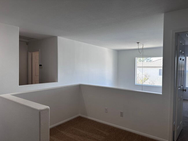 Building Photo - BOA2