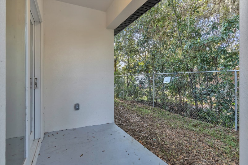 Building Photo - 652 Kensington St