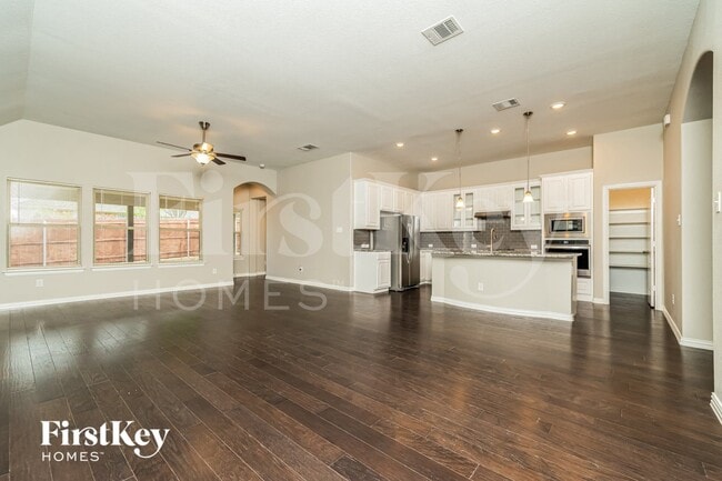 Building Photo - 413 Pheasant Hill Ln
