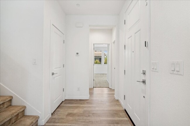 Building Photo - 4073 Gloster Way