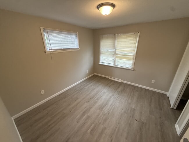 Building Photo - 7441 Calvin Ave