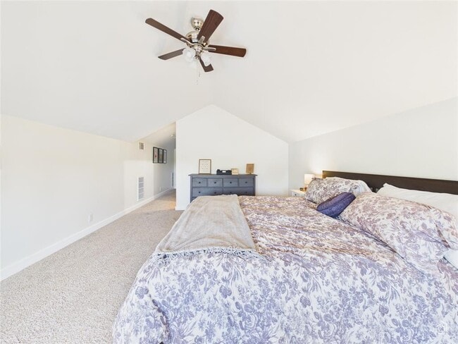 Building Photo - 12600 Esplanade St