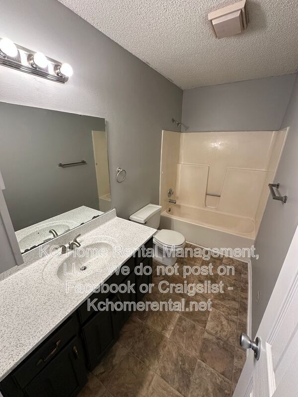 Building Photo - 4715 Switzer Rd