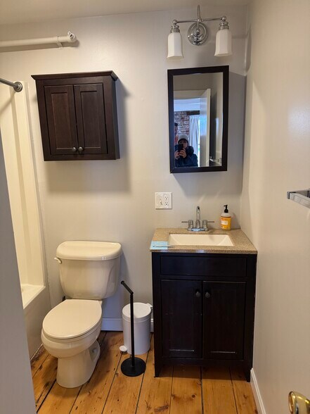 Building Photo - 43 Market St