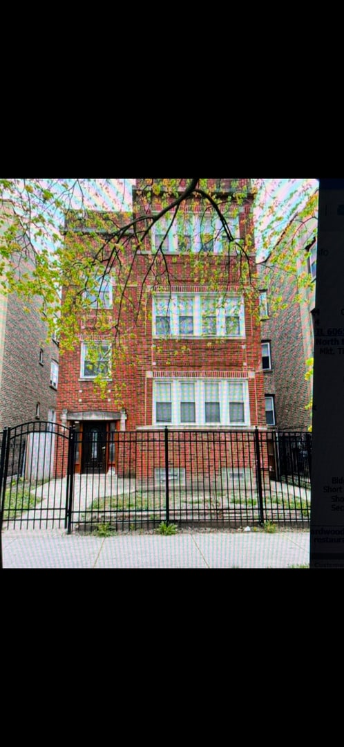 Building Photo - 6327 N Francisco Ave