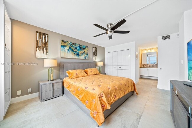 Building Photo - 2101 S Ocean Dr