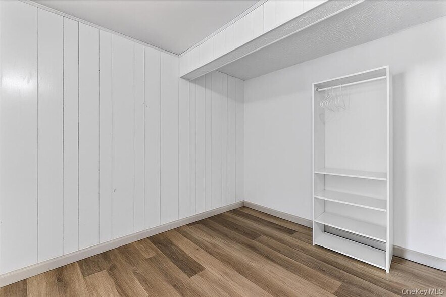 Building Photo - 22 Hudson Pl