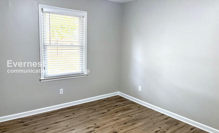 Building Photo - 148 Bibb Dr