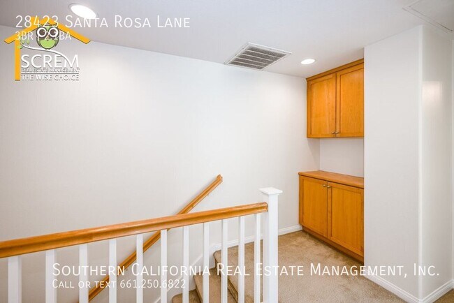 Building Photo - 28423 Santa Rosa Ln