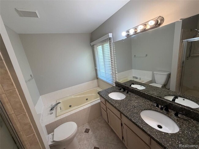 Building Photo - 39588 Squire Rd