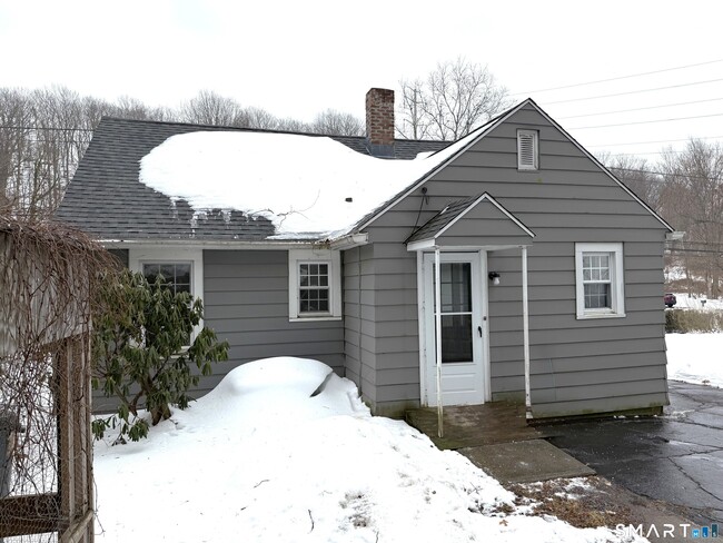 Building Photo - 172 Laurel St