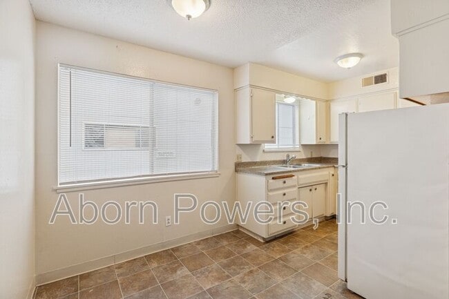 Building Photo - 1235 Williams Way