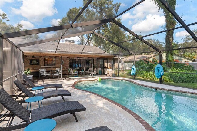 Building Photo - 2941 Chelsea Woods Dr