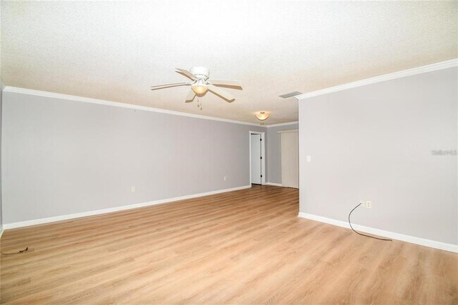 Building Photo - 2069 Country Meadows Ln