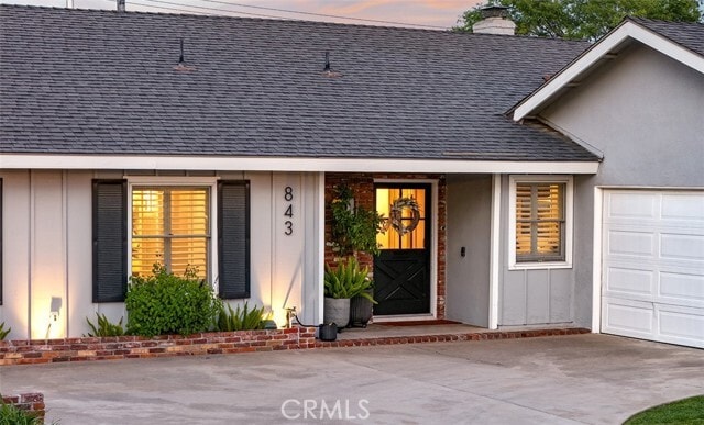 Building Photo - 843 Bernard Dr