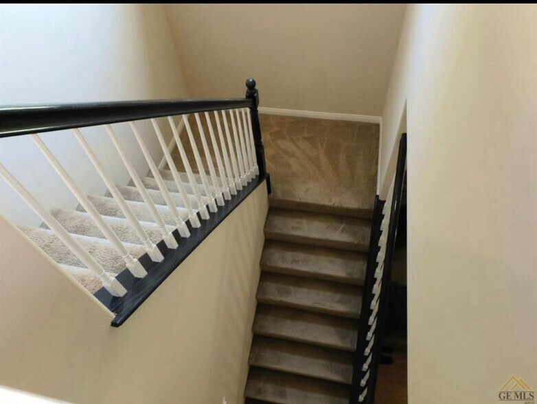 Building Photo - 8207 Prentice Hall Dr