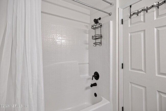 Building Photo - 7038 St Ives Ct