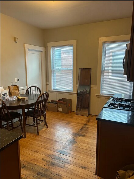 Building Photo - 61 Frederick Ave