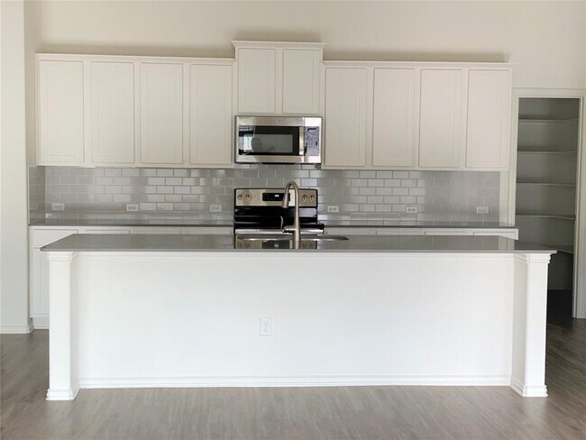 Building Photo - 1309 Terrace View Dr
