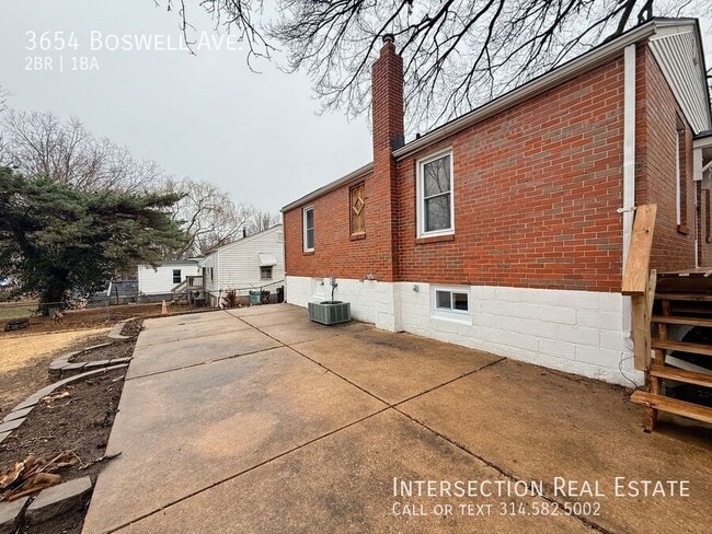 Building Photo - 3654 Boswell Ave