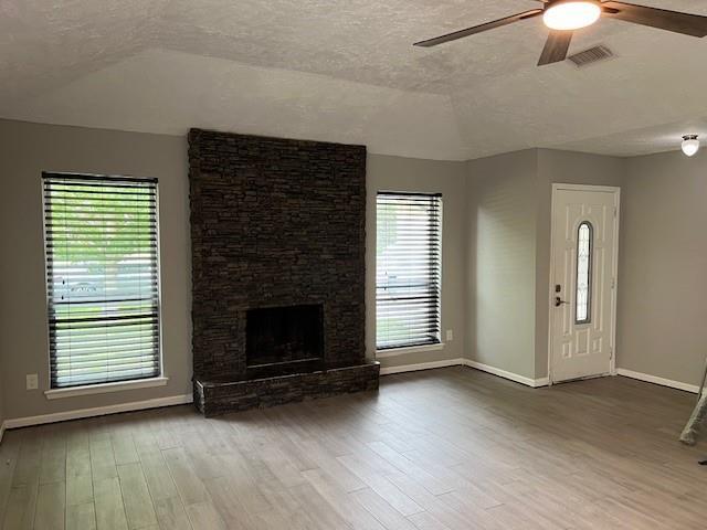 Building Photo - 1706 Oakwell Ln