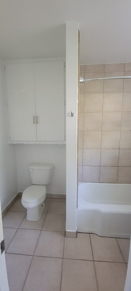 Building Photo - 432 N Glenwood Pl