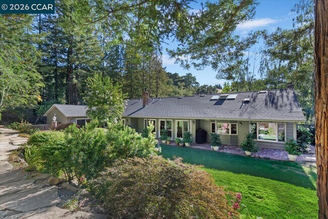 Building Photo - 539 Dalewood Dr