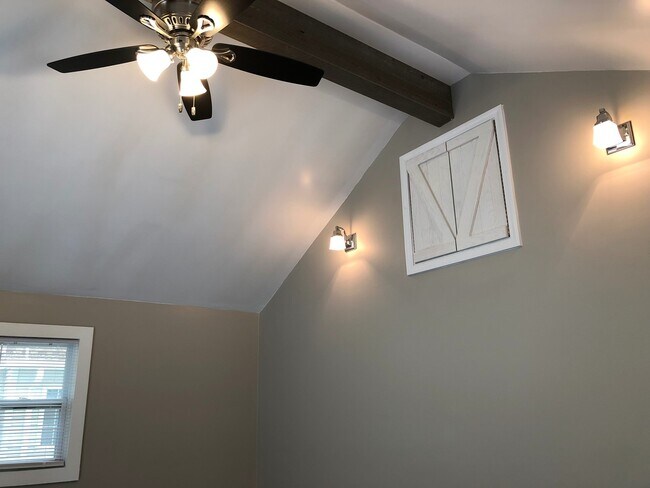 Building Photo - *******2-bed/1-bath COMPLETELY RENOVATED HOME FOR RENT in Bridgeville!*****