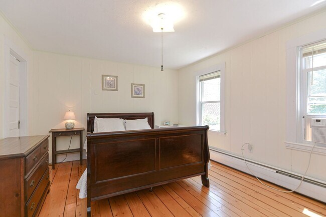Building Photo - WINTER RENTAL: Squam Light