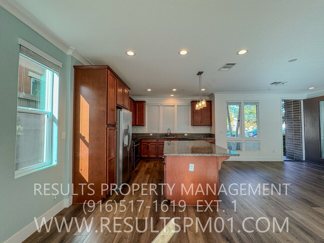 Building Photo - Beautiful 4 Bedroom Home in McKinley Village Community