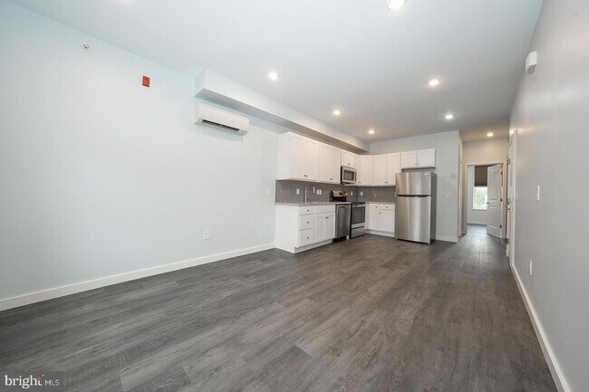 Building Photo - 202 W Susquehanna Ave