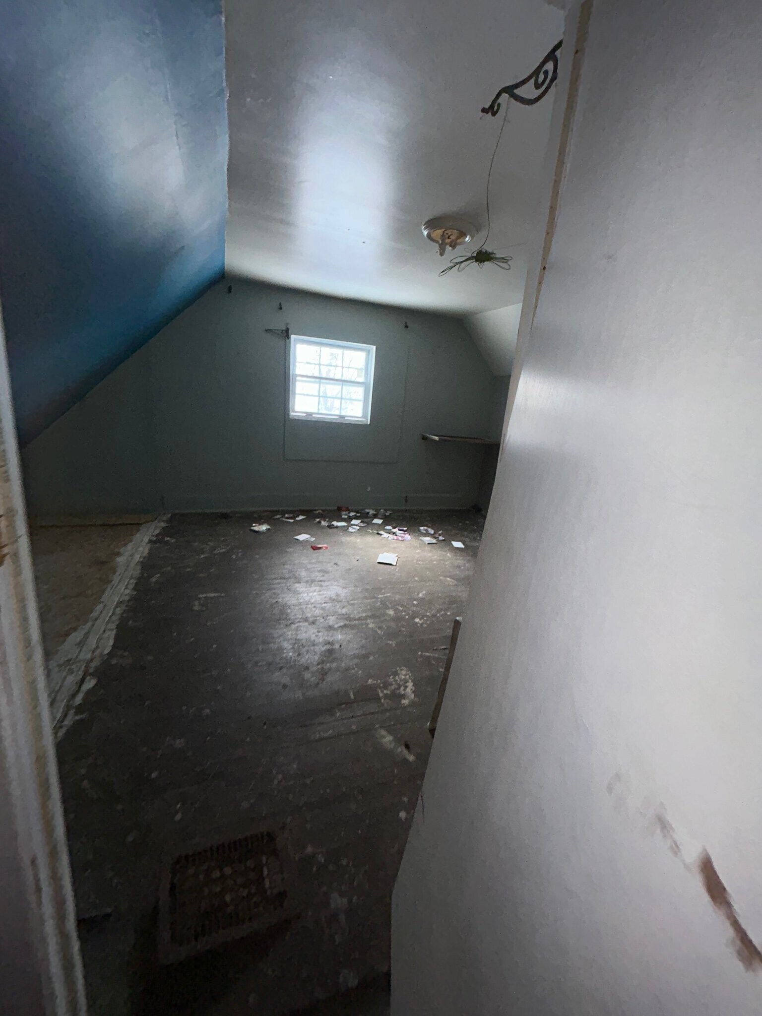 Building Photo - 1811 W Millman St